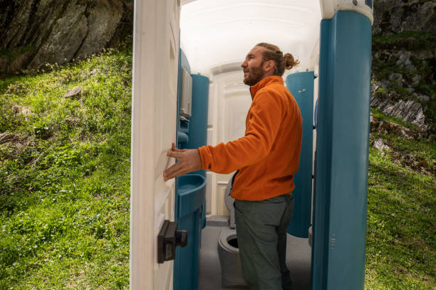Best Luxury portable toilet rental  in Oakdale, CA